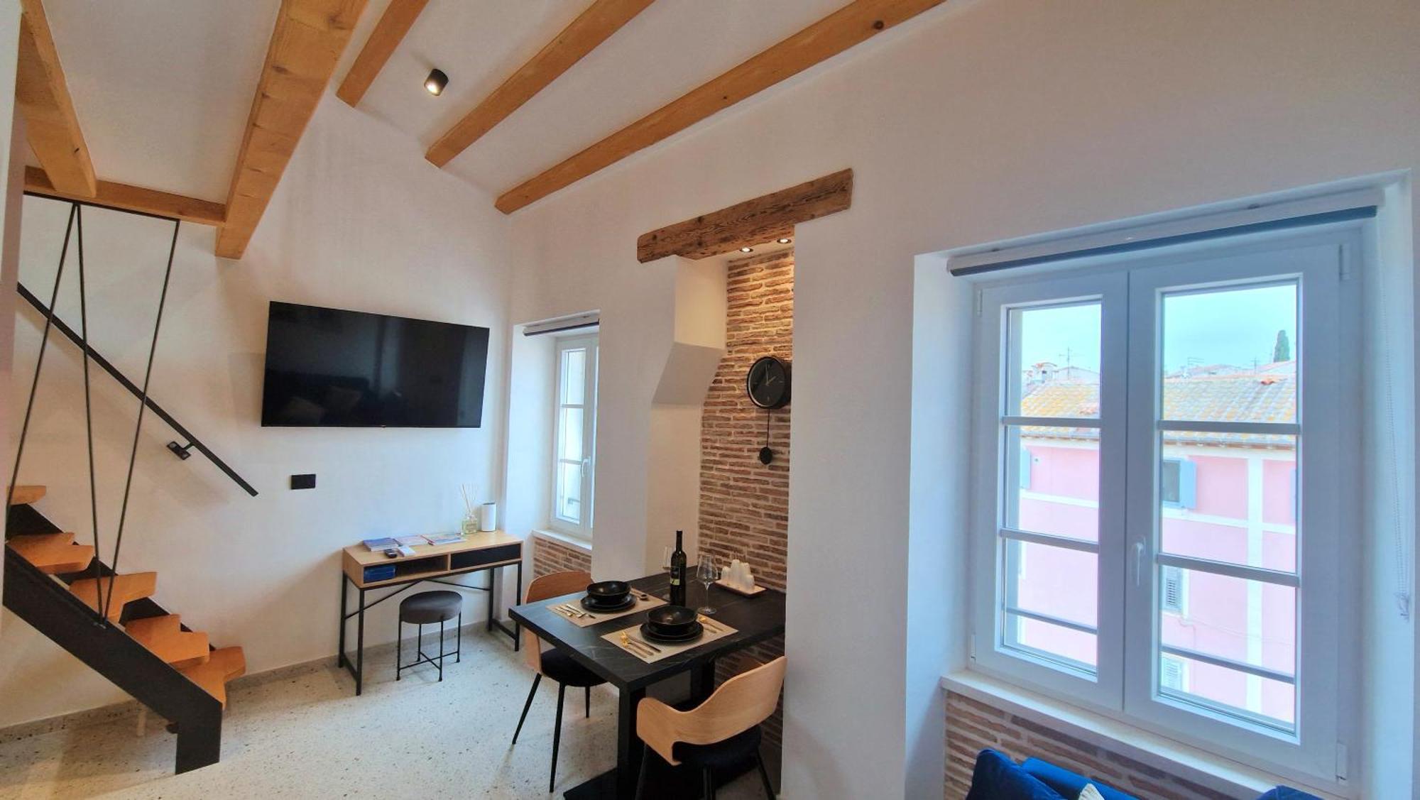 Apartment Duo #1 *